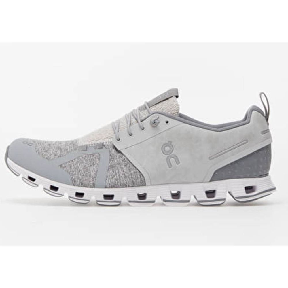 NWOT ON RUNNING Cloud Terry Running Shoes Size 8